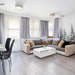 Wonder - Z Balkonami I Ogrodkami, Blisko Stoku Narciarskiego Karpatka I Szlakow Turystycznych Apartman