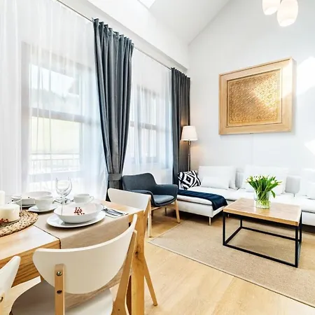 Wonder - Z Balkonami I Ogródkami, Blisko Stoku Narciarskiego Karpatka I Szlaków Turystycznych Apartamento